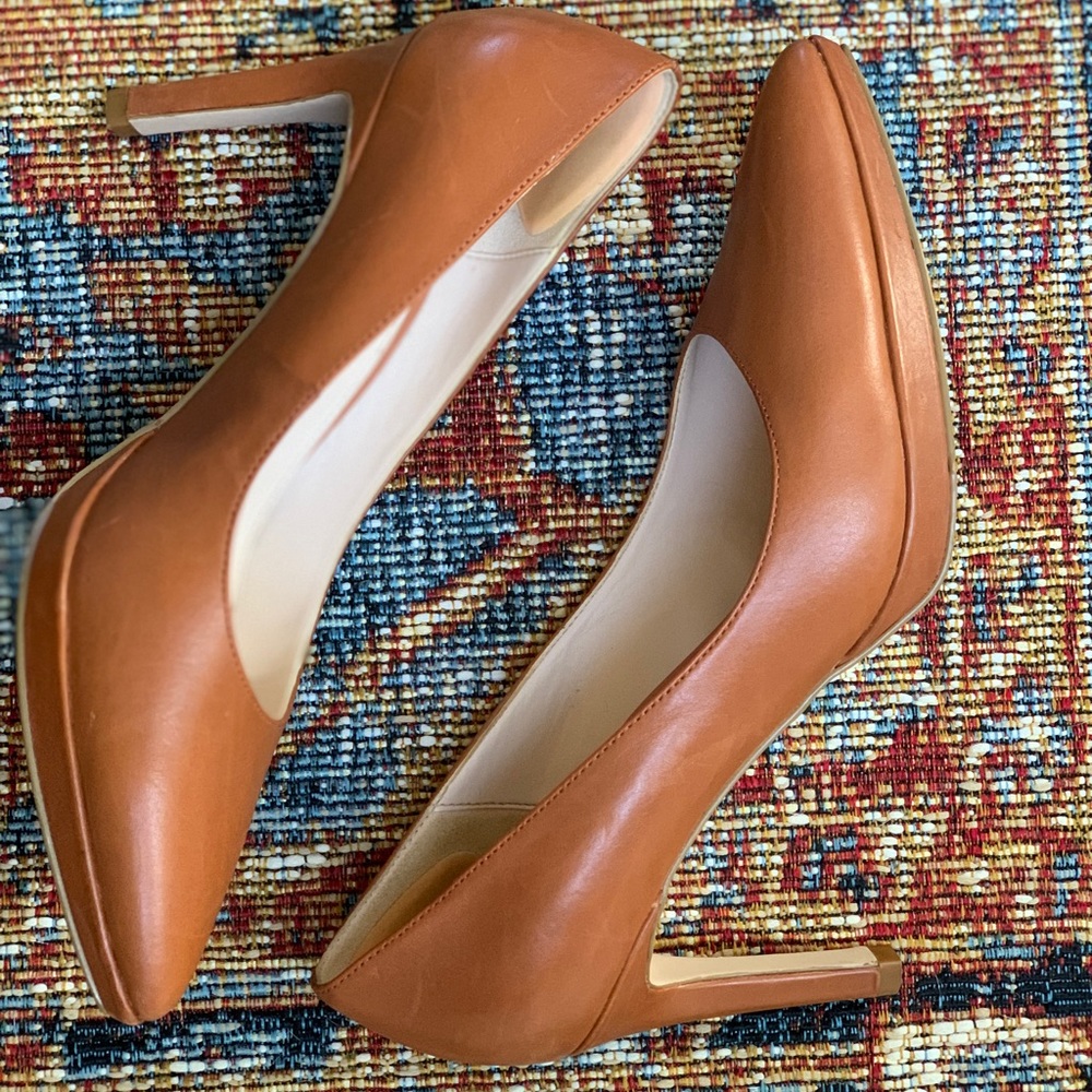 Cole Han British Tan Idala II Leather Pump